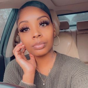 Meet your Posher, Shameka